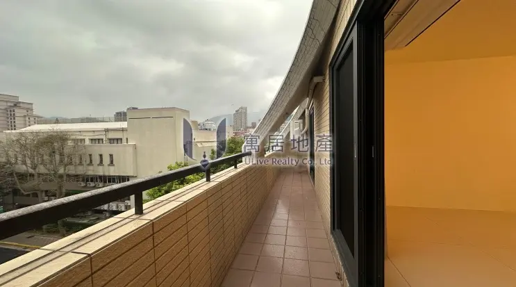 3 bedrooms apartment for rent in Shilin District, Taipei City | TWD 73 000 | 51 ping slide 2