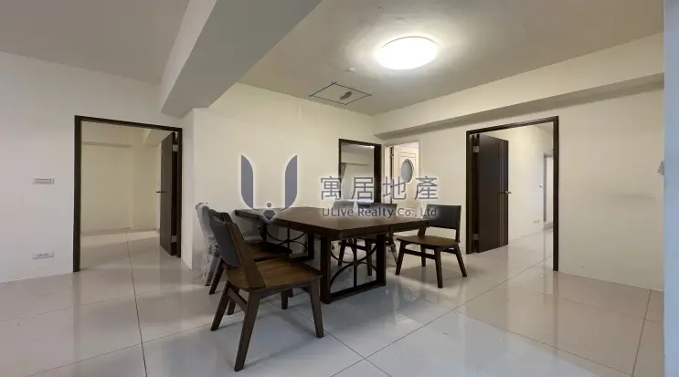 3 bedrooms apartment for rent in Shilin District, Taipei City | TWD 73 000 | 51 ping slide 4