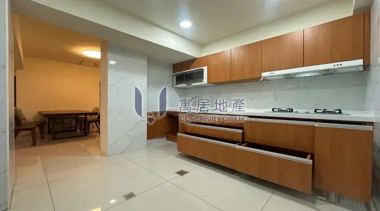 3 bedrooms apartment for rent in Shilin District, Taipei City | TWD 73 000 | 51 ping slide 6