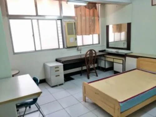 Private room for rent TWD 12 500 -  - 3 bedrooms