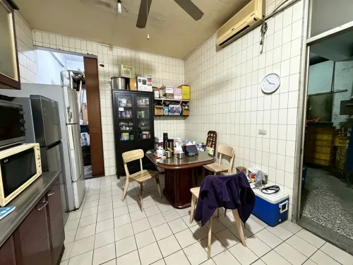 Shop / Retail for rent NT$ 55 000 - Fengming Street - 1 room