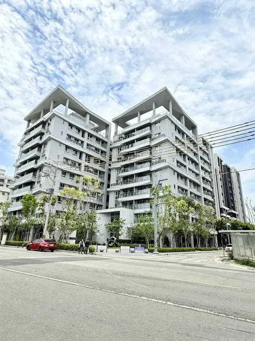 Shop / Retail for rent NT$ 42 000 - Lane 82, Fuxing North Road - 1 room