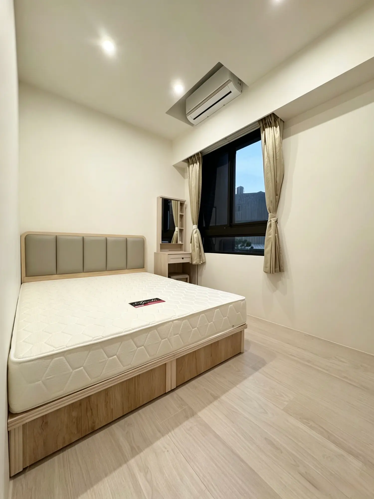 2 bedrooms apartment for rent in Shalu District, Taichung City | NT$ 22 000 | 15 ping slide 11