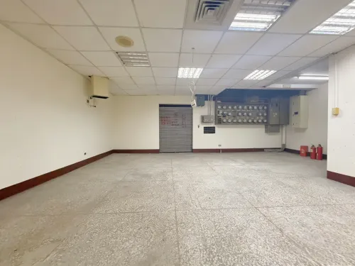 Shop / Retail for rent NT$ 60 000 - Jianguo Road - 1 room