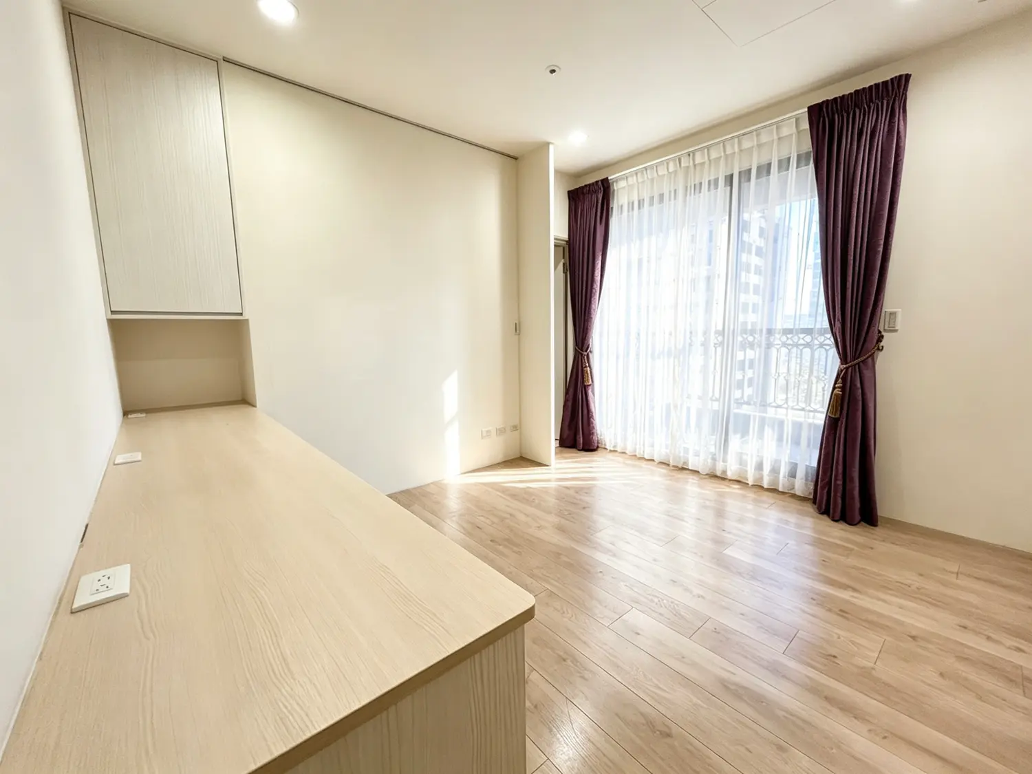 4 bedrooms apartment for rent in Xitun District, Taichung City | NT$ 120 000 | 59 ping slide 4