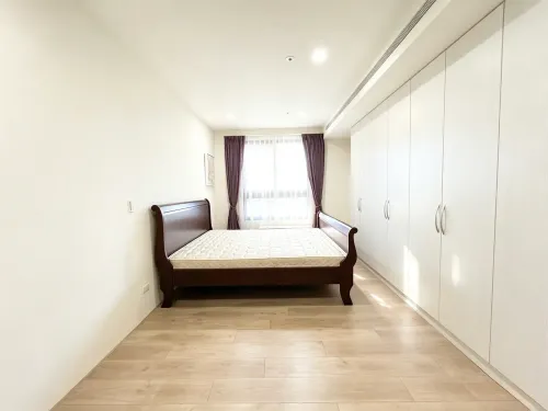 4 bedrooms apartment for rent in Xitun District, Taichung City | NT$ 120 000 | 59 ping slide 5