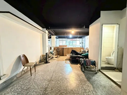 Shop / Retail for rent NT$ 55 000 - Fengming Street - 1 room