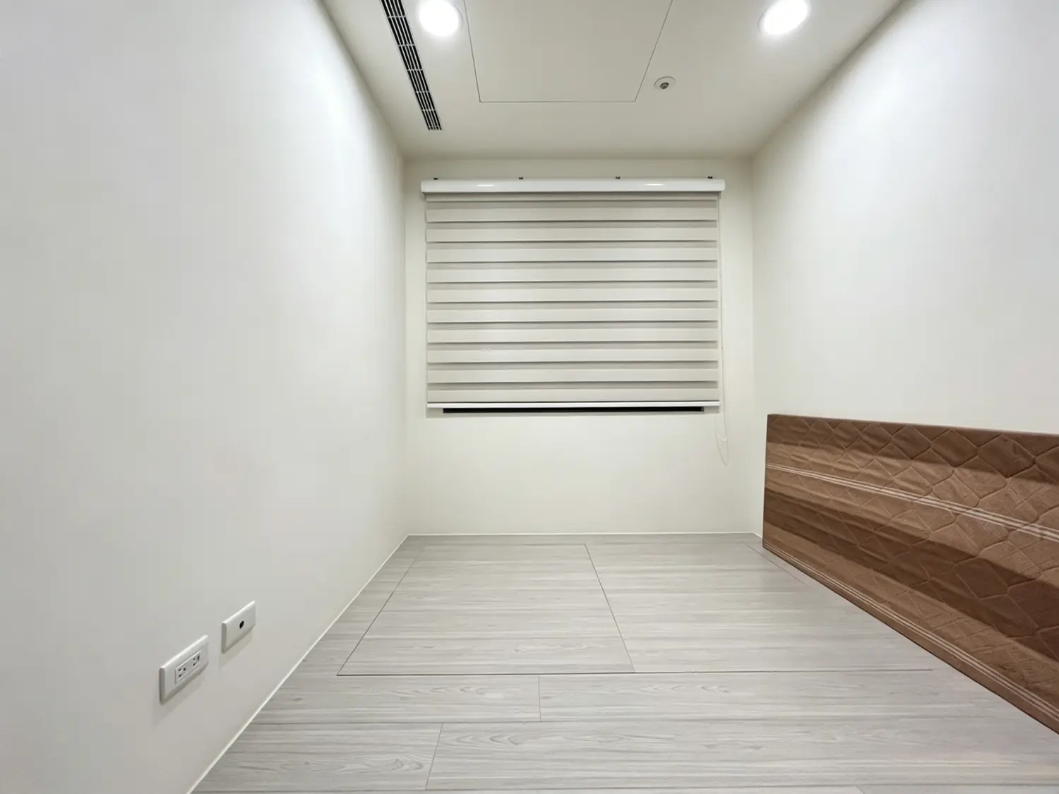 4 bedrooms apartment for rent in Xitun District, Taichung City | NT$ 120 000 | 59 ping slide 6