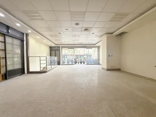 Shop / Retail for rent NT$ 60 000 - Jianguo Road - 1 room
