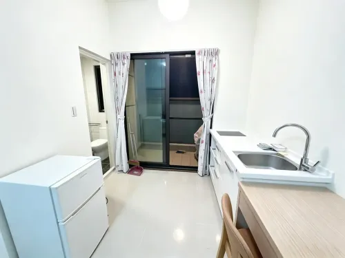 2 bedrooms apartment for rent in Longjing District, Taichung City | NT$ 12 000 | 14 ping slide 11