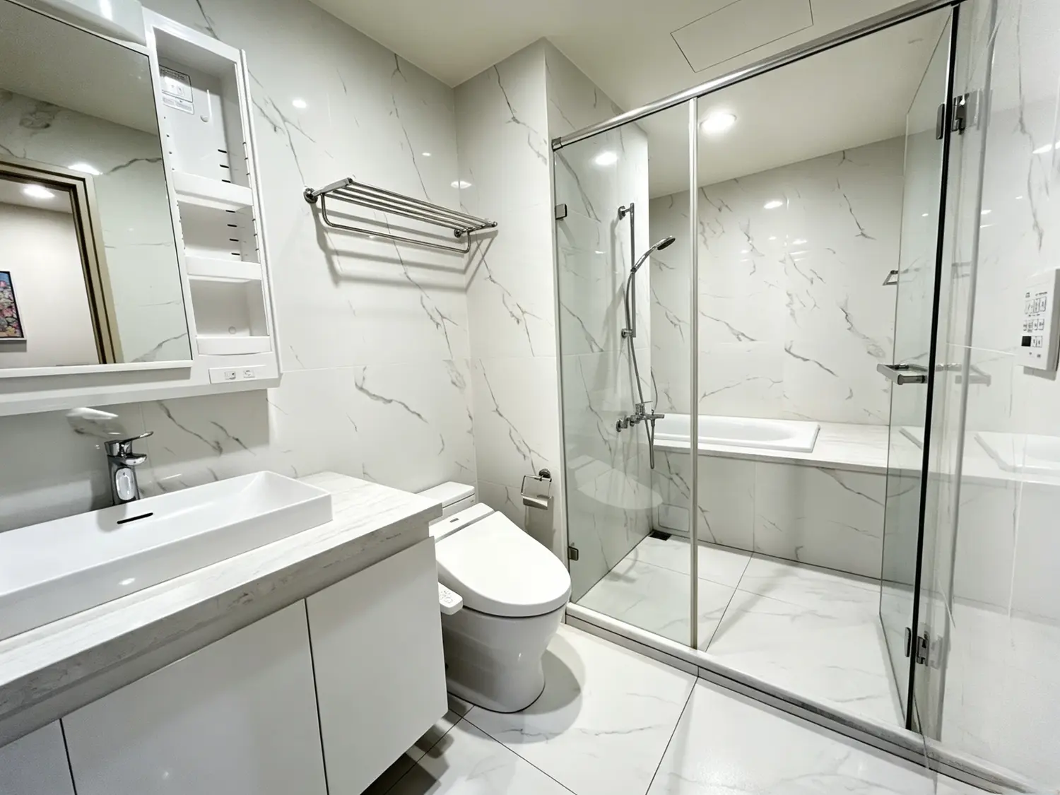 4 bedrooms apartment for rent in Xitun District, Taichung City | NT$ 120 000 | 59 ping slide 8