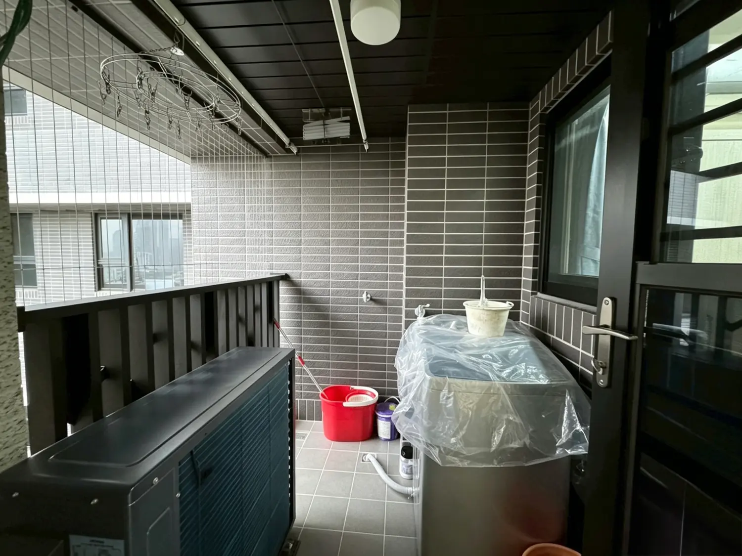 2 bedrooms apartment for rent in Xitun District, Taichung City | NT$ 28 000 | 14 ping slide 10