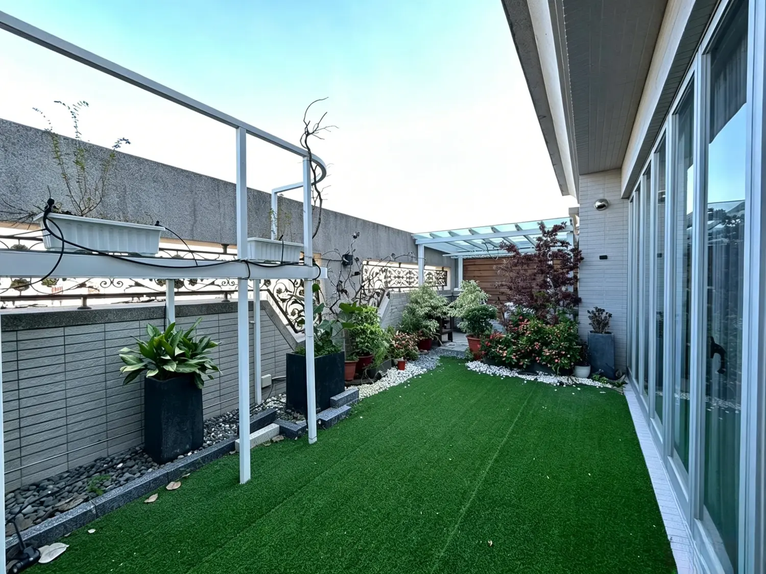 3 bedrooms apartment for rent in Xitun District, Taichung City | NT$ 125 000 | 32 ping slide 13
