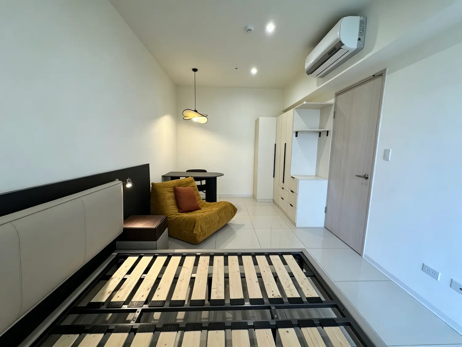 2 bedrooms apartment for rent in Xitun District, Taichung City | NT$ 38 000 | 15 ping slide 14