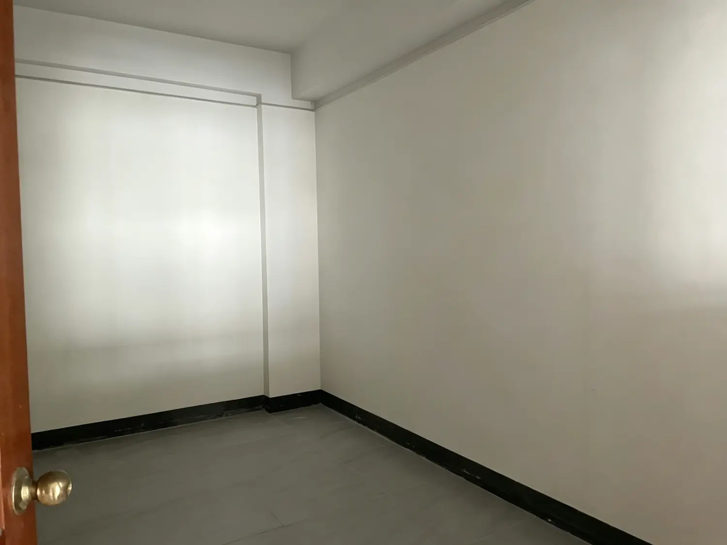 2 bedrooms townhouse for rent in Nantun District, Taichung City | NT$ 129 000 | 132 ping slide 2