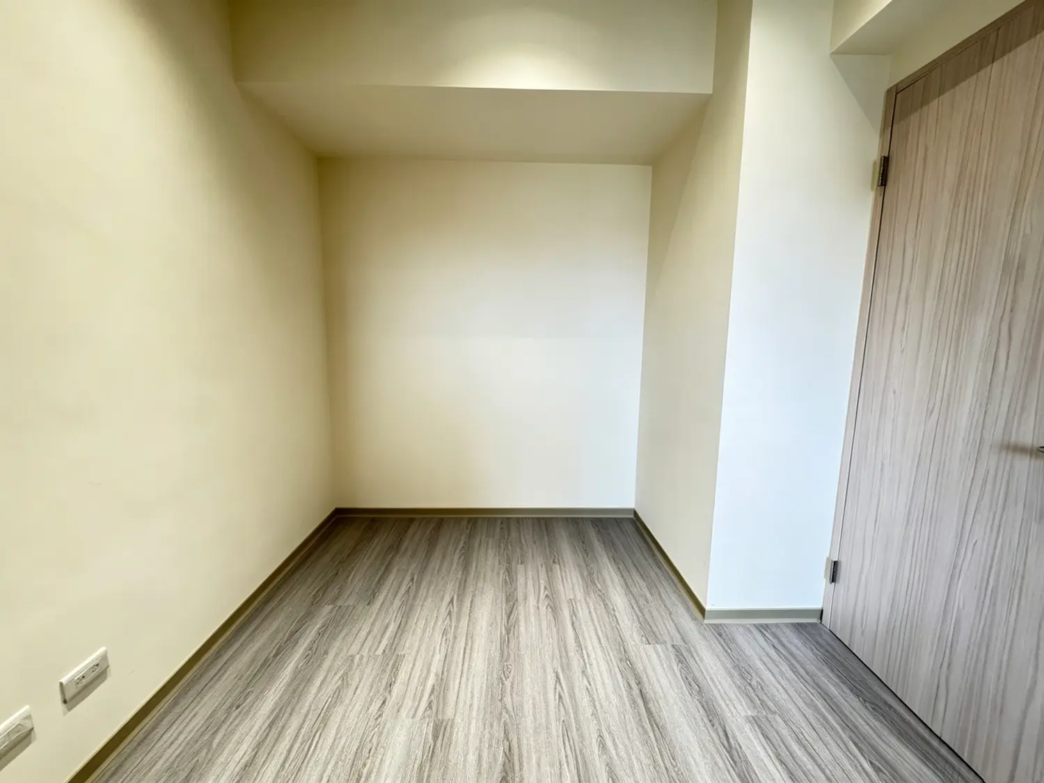 2 bedrooms apartment for rent in Xitun District, Taichung City | NT$ 30 000 | 13 ping slide 6
