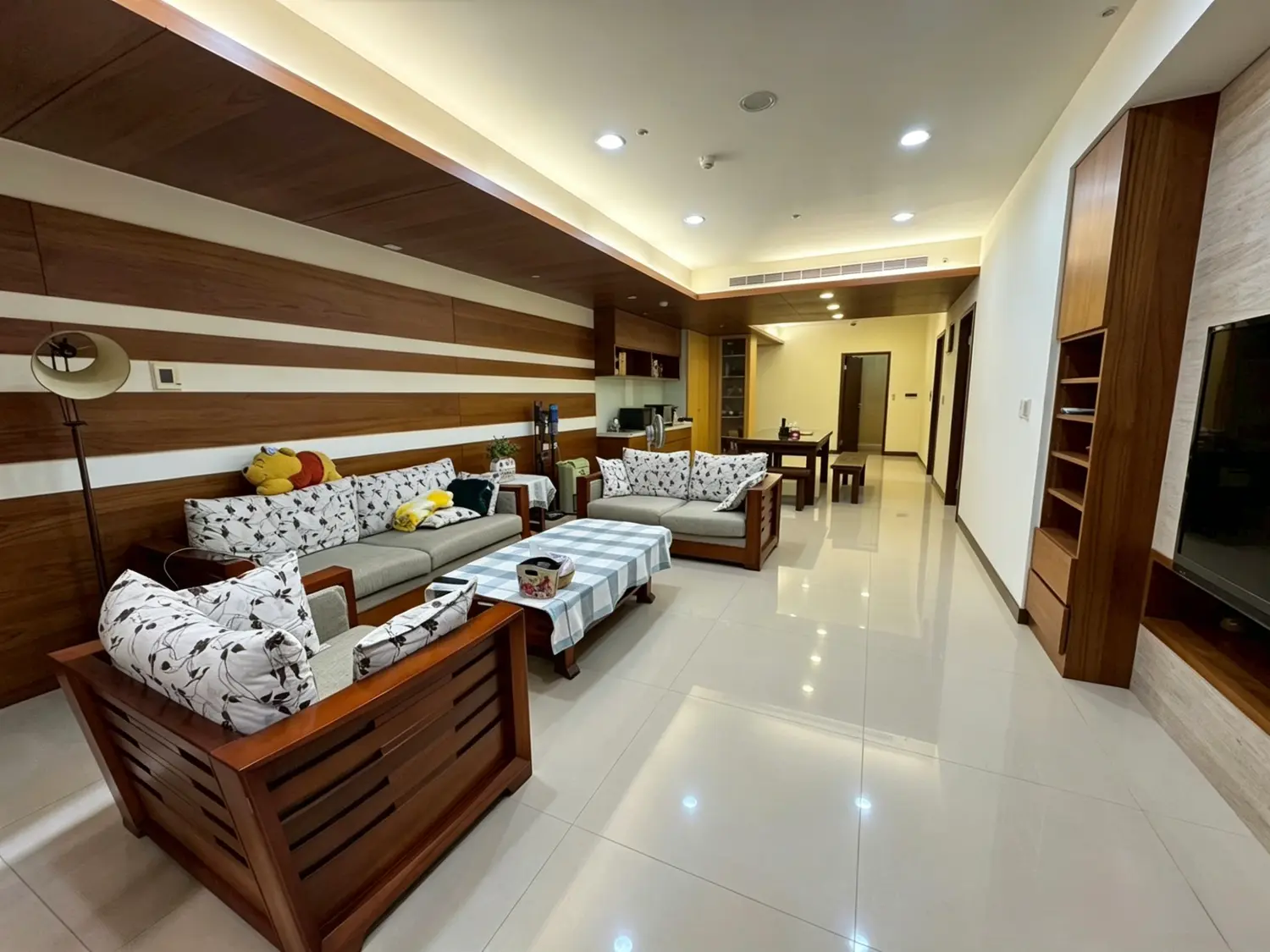 3 bedrooms apartment for rent in Xitun District, Taichung City | NT$ 65 000 | 41 ping slide 0