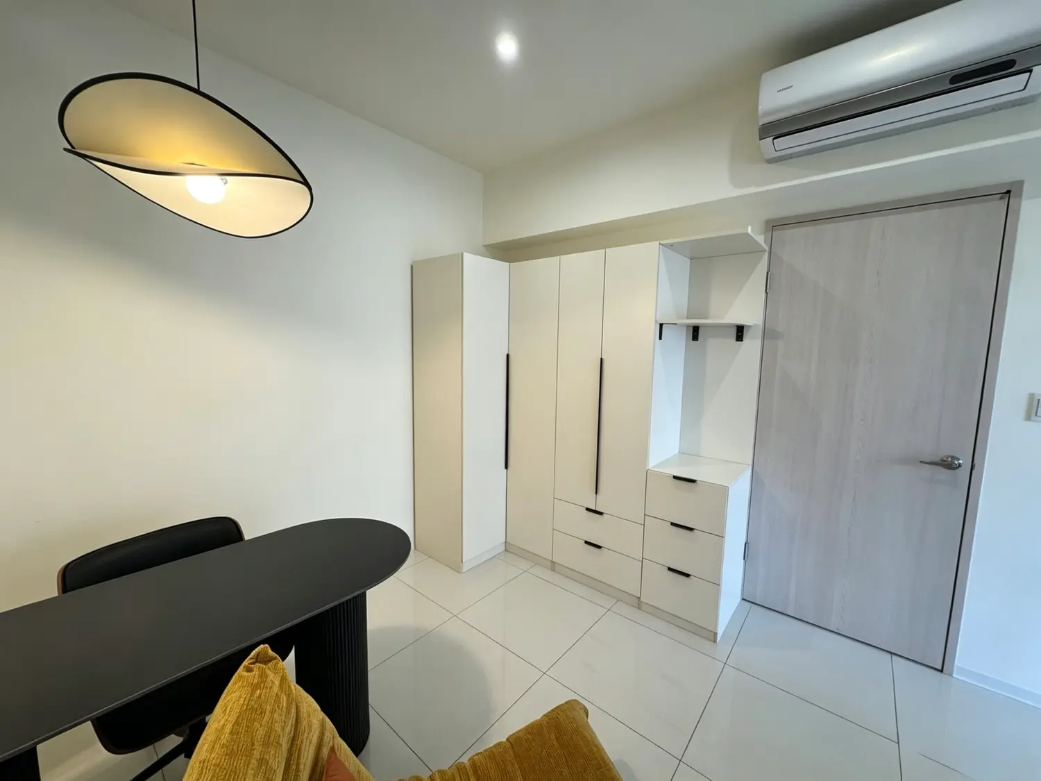 2 bedrooms apartment for rent in Xitun District, Taichung City | NT$ 38 000 | 15 ping slide 10