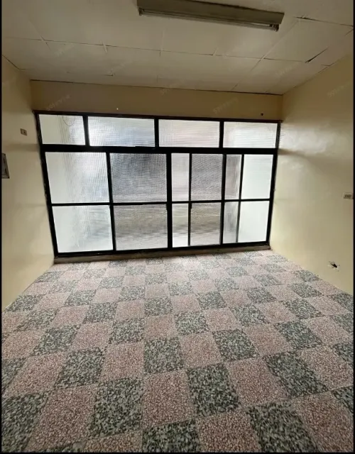 Street shop for rent in Taiping District, Taichung City | NT$ 28 000 | 39 ping slide 2