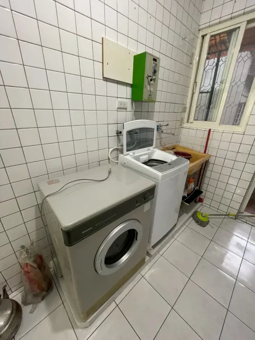 Room for rent NT$ 11 000 - Furong Street - 4 bedrooms