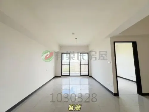 Apartment for sale NT$ 16 980 000 - Xinchun Street - 3 bedrooms