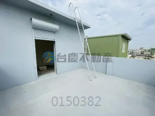 Townhouse for sale TWD 5 980 000 - Wufu Road - 6 bedrooms