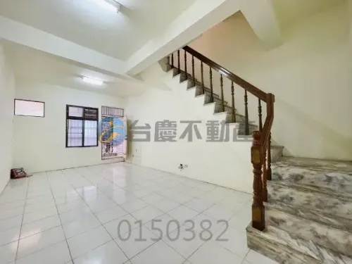 Townhouse for sale TWD 5 980 000 - Wufu Road - 6 bedrooms
