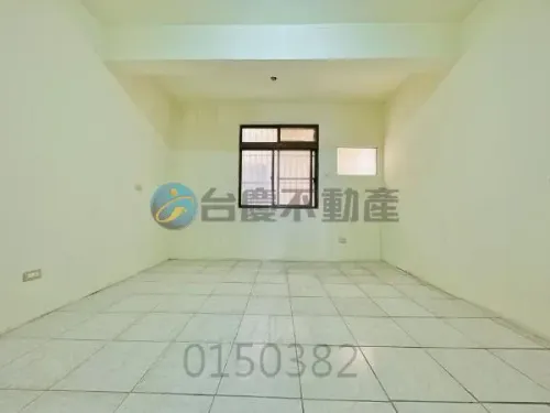 Townhouse for sale TWD 5 980 000 - Wufu Road - 6 bedrooms