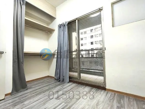 2 bedrooms apartment for sale in Sanmin District, Kaohsiung City | TWD 4 880 000 | 10 ping slide 4