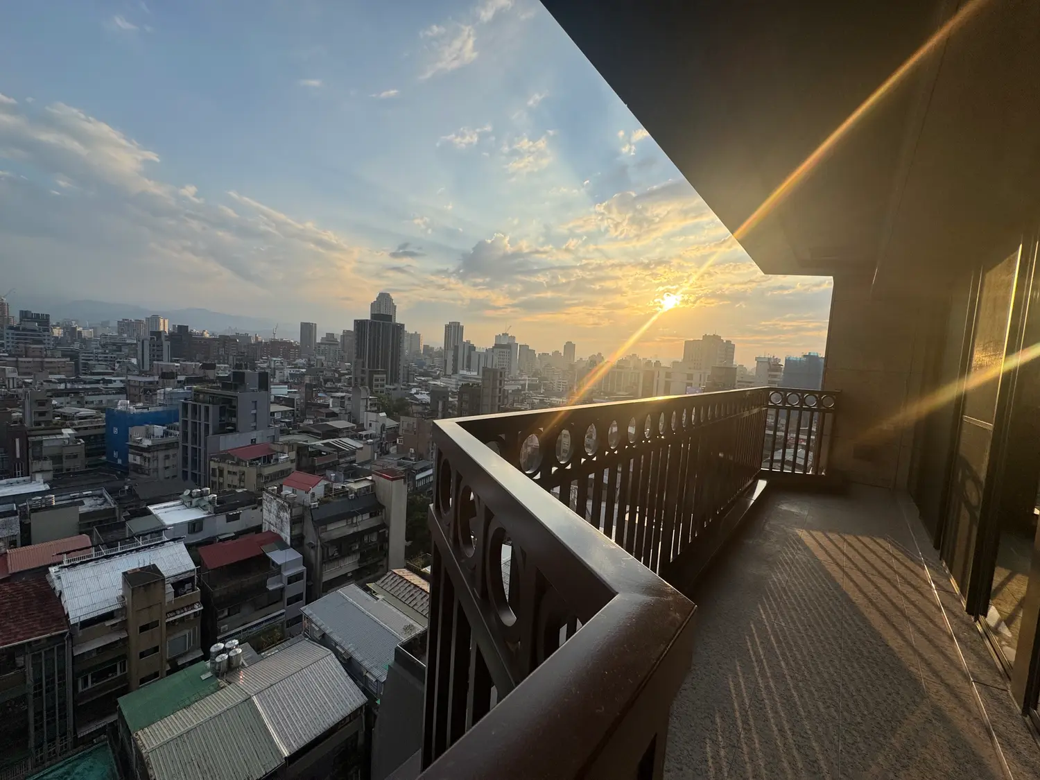 3 bedrooms apartment for rent in Taipei City, Daan District | NT$ 220 000 | 51 ping slide 26
