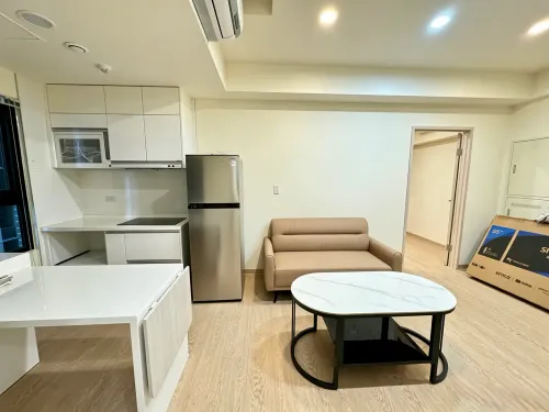 2 bedrooms apartment for rent in Xitun District, Taichung City | NT$ 28 500 | 14 ping slide 2