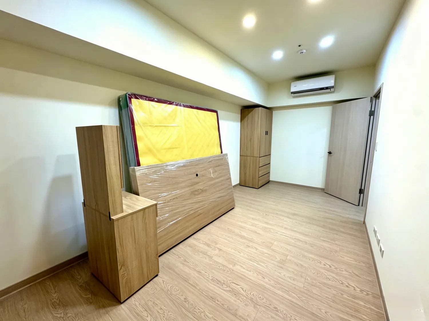 2 bedrooms apartment for rent in Xitun District, Taichung City | NT$ 28 500 | 14 ping slide 3