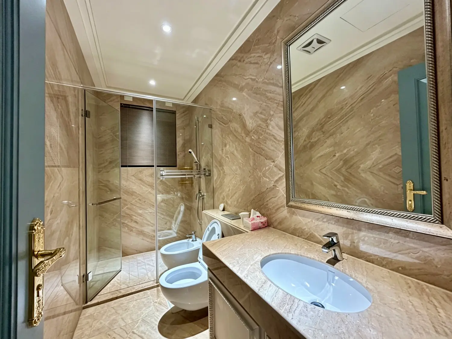 4 bedrooms apartment for rent in Xitun District, Taichung City | NT$ 125 000 | 58 ping slide 5