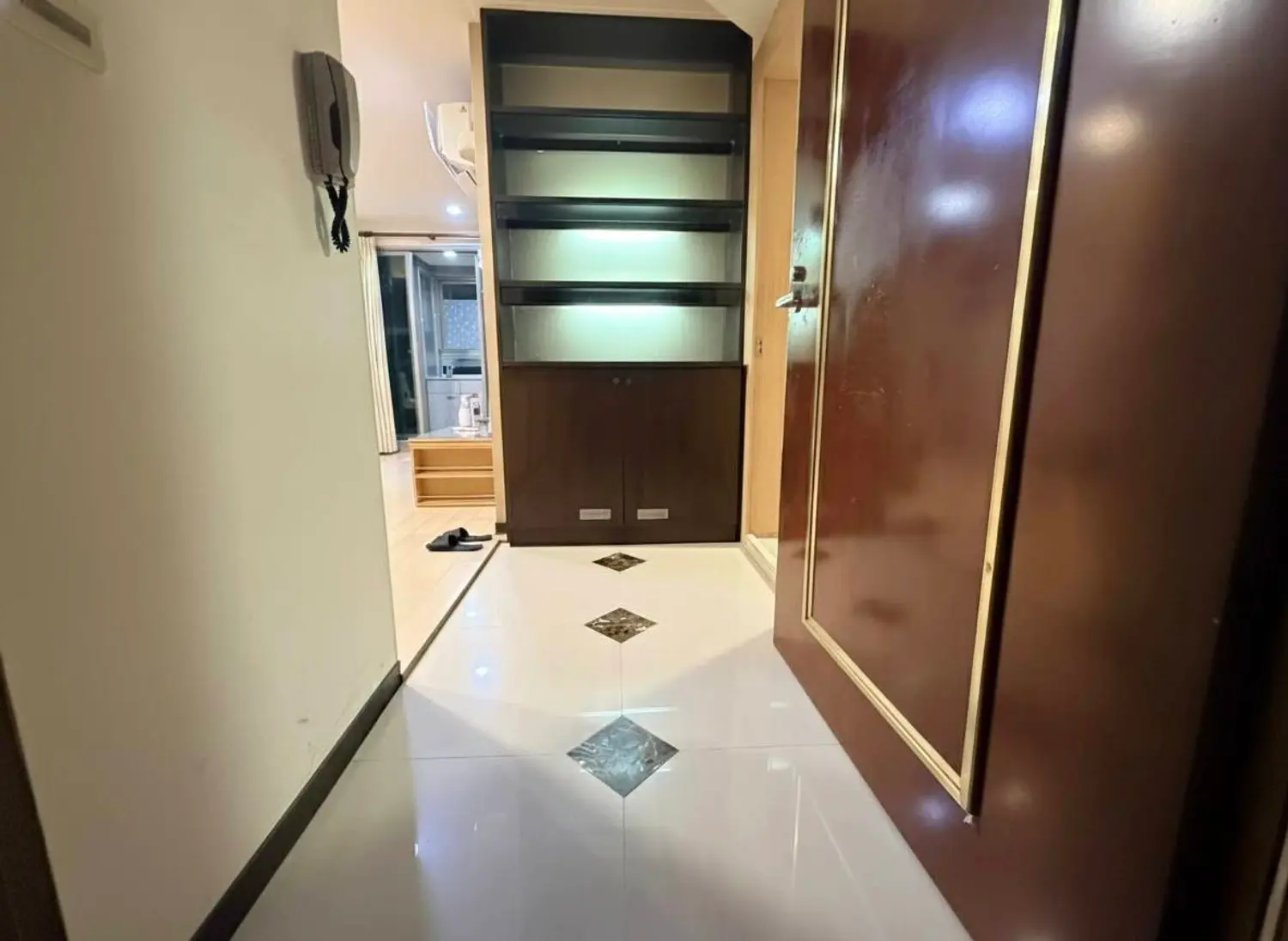 1 room apartment for rent TWD 31 000 - 13 ping - Xindian District, New Taipei City slide 4