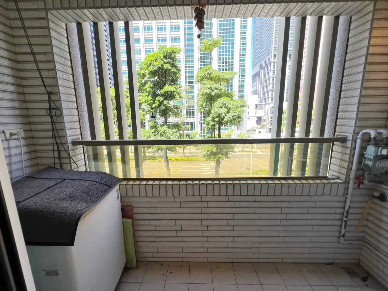 1 bedroom apartment for rent in Cianjhen District, Kaohsiung City | NT$ 22 000 | 23 ping slide 8
