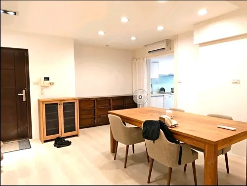 Apartment for rent TWD 140 000 - Section 4, Ren'ai Rd - 3 bedrooms