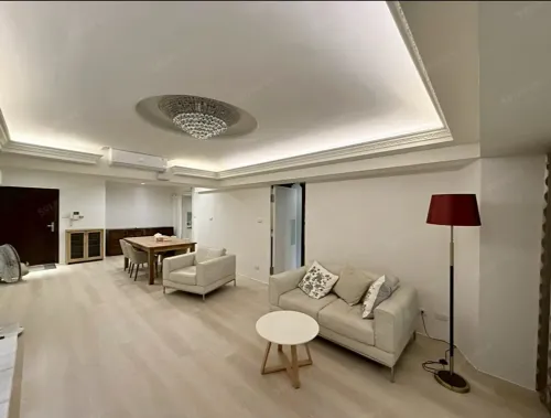 Apartment for rent TWD 140 000 - Section 4, Ren'ai Rd - 3 bedrooms