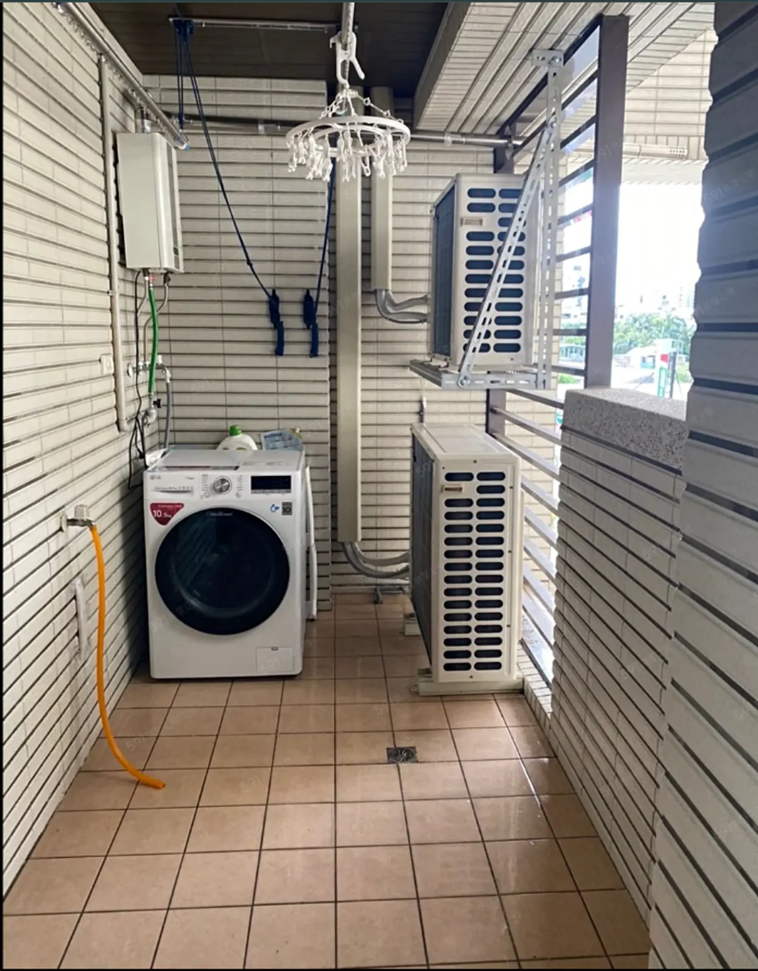 3 bedrooms apartment for rent TWD 51 000 - 45 ping - Luzhou District,New Taipei City slide 11