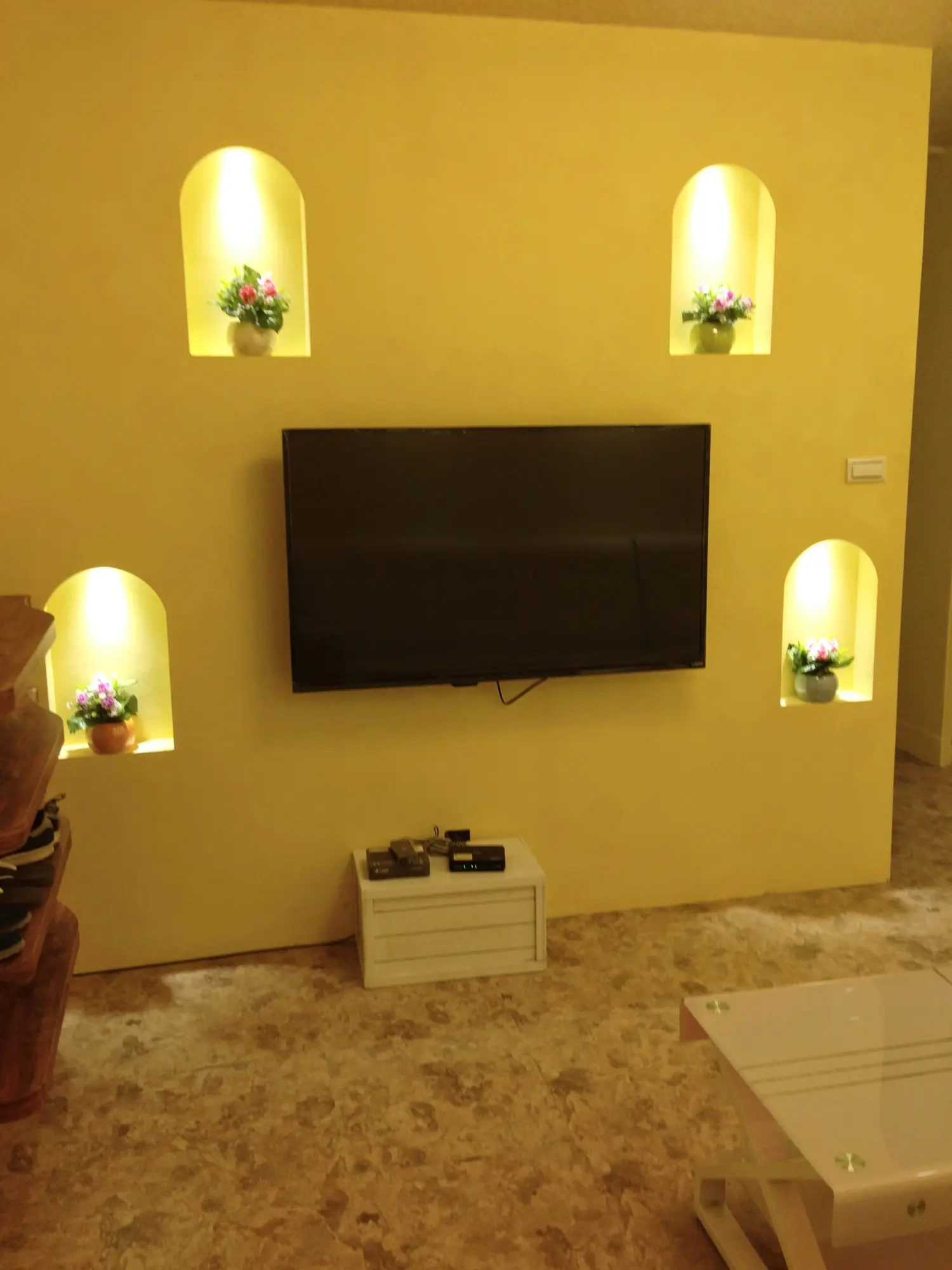 Room for rent in Taipei City, Zhongzheng District | NT$ 13 800 | 4 ping slide 1