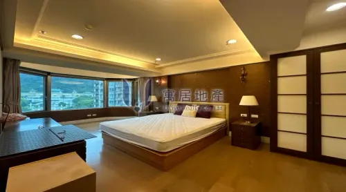 Apartment for rent TWD 120 000 - Section 2, Zhi Shan Road - 4 bedrooms