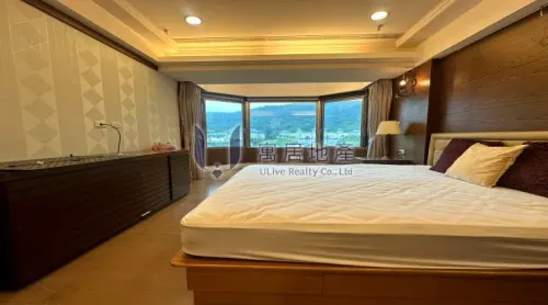 4 bedrooms apartment for rent in Shilin District, Taipei City | TWD 120 000 | 66 ping slide 1