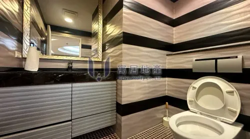 4 bedrooms apartment for rent in Shilin District, Taipei City | TWD 120 000 | 66 ping slide 13