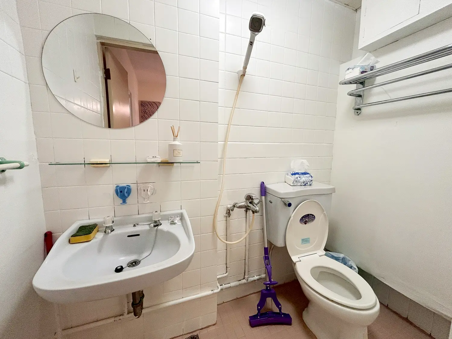 Room for rent in Daan District, Taipei City | NT$ 15 500 | 4 ping slide 3
