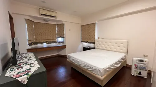 Apartment for rent NT$ 68 000 - Lane 155, Dunhua North Road - 4 bedrooms