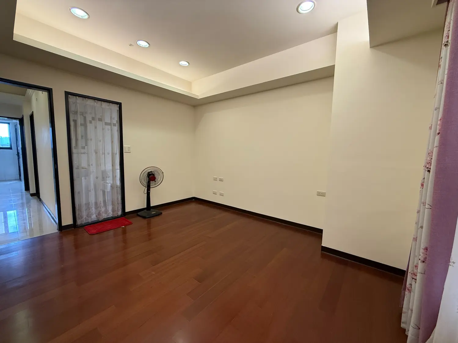 3 bedrooms apartment for sale in Taoyuan District, Taoyuan City | NT$ 19 280 000 | 24 ping slide 3