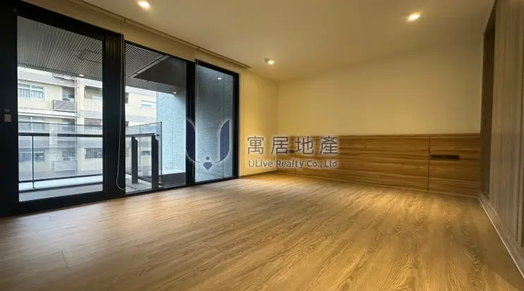 5 bedrooms apartment for rent TWD 190 000 - 51 ping - Shilin District, Taipei City slide 10