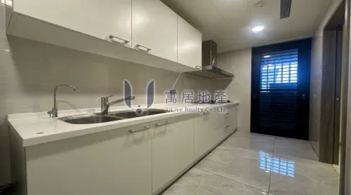 5 bedrooms apartment for rent TWD 190 000 - 51 ping - Shilin District, Taipei City slide 11