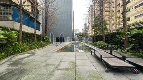 5 bedrooms apartment for rent TWD 190 000 - 51 ping - Shilin District, Taipei City slide 17