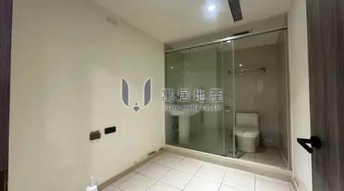 5 bedrooms apartment for rent TWD 190 000 - 51 ping - Shilin District, Taipei City slide 13