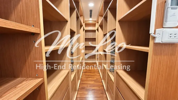 4 bedrooms apartment for rent in Zhongzheng District, Taipei City | NT$ 150 000 | 48 ping slide 9